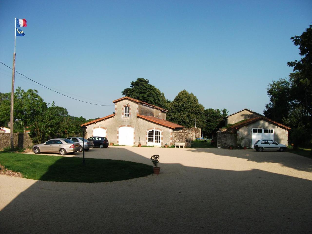 Chateau De Belle-Vue Bed and Breakfast Sainte-Cécile Exterior foto